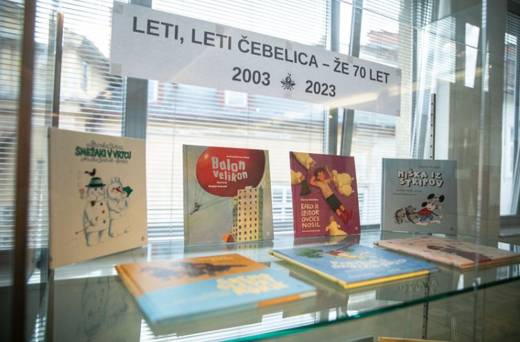 Razstava zbirke Čebelica v Mestni knjižnici Ljubljana
