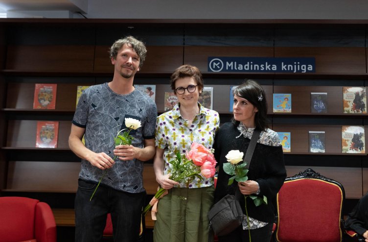 Nominiranci za Levstikovo nagrado za izvirne knjižne ilustracije za otroke in mladino (z leve proti desni): Igor Šinkovec, Ana Zavadlav in Polona Lovšin