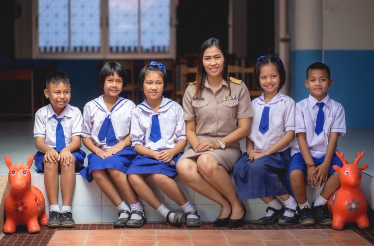 Tudi tajski učenci nosijo uniforme.